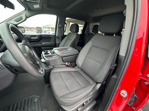 Used 2023 Chevrolet Silverado 1500 Custom Trail Boss w/ LPO, Dark Essentials Package image 9