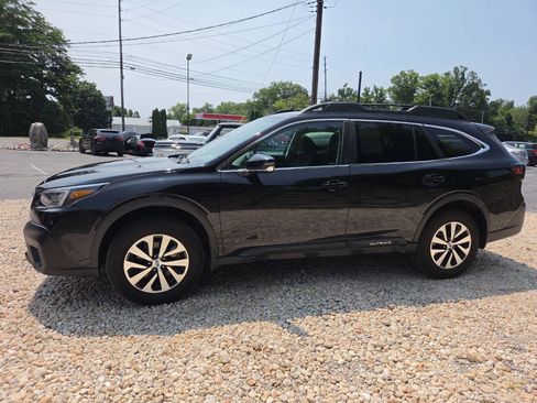 Used 2022 Subaru Outback Premium AWD/4WD image 29