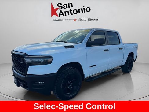 Certified 2025 RAM 1500 Warlock AWD/4WD image 7
