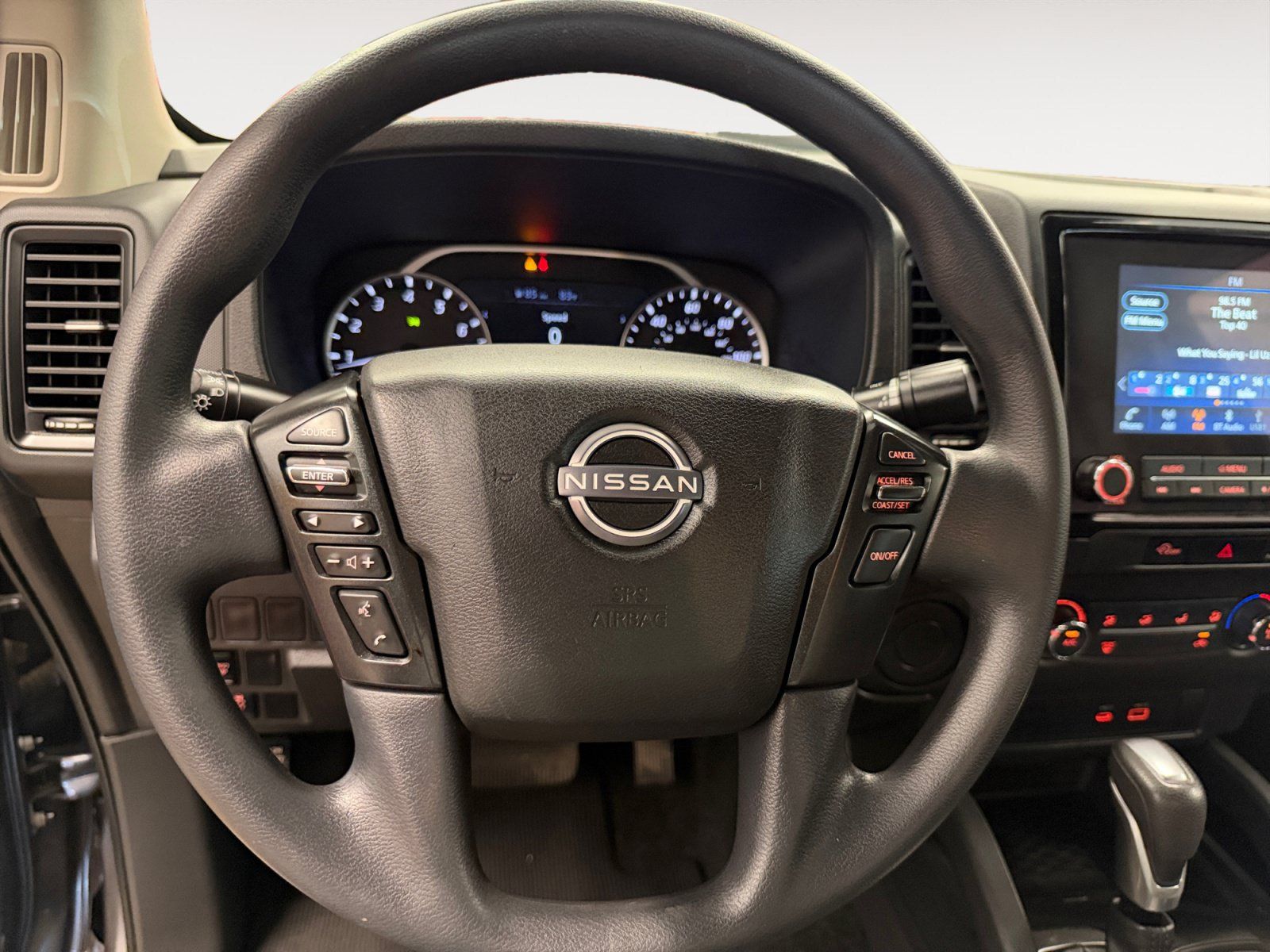 Used 2024 Nissan Frontier S w/ Tow Package RWD image 14