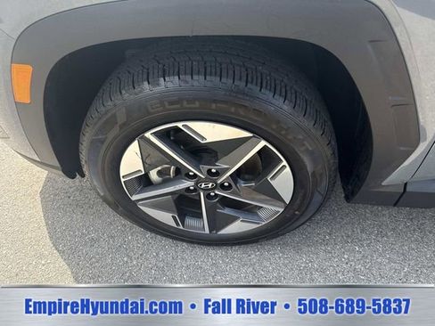 Used 2025 Hyundai Tucson SEL AWD/4WD image 12