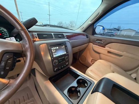 Used 2012 GMC Sierra 1500 SLT w/ SLT White Diamond Edition image 11