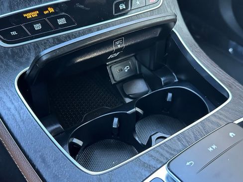 Used 2023 Mercedes-Benz E 350 Sedan image 47