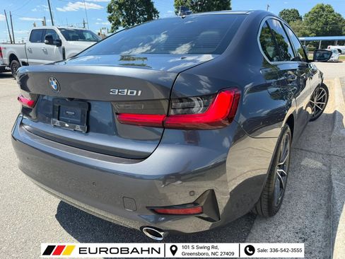 Used 2019 BMW 330i xDrive Sedan w/ Convenience Package AWD/4WD image 35
