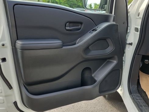 New 2026 Nissan Frontier S RWD image 10