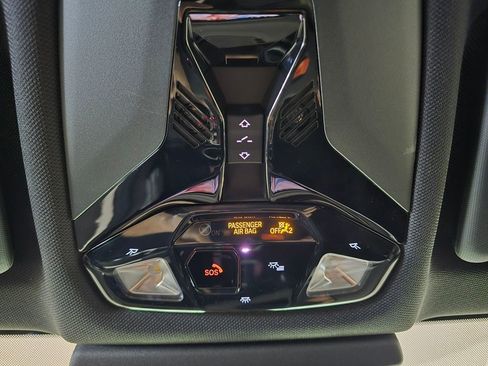 Certified 2025 BMW X1 xDrive28i w/ Premium Package image 40