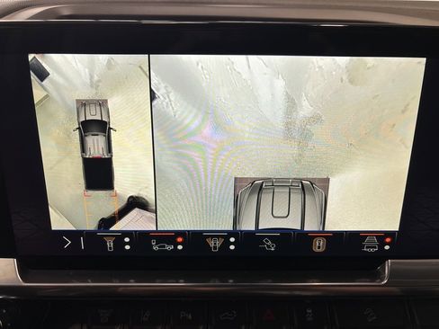 Used 2025 GMC Sierra 2500 SLT w/ SLT Premium Package image 20