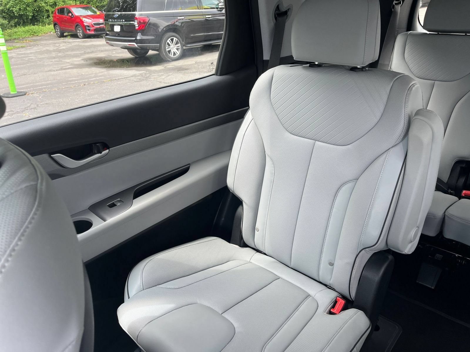 Used 2025 Hyundai Palisade SEL AWD/4WD image 46