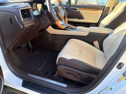 Used 2017 Lexus RX 350 FWD w/ Premium Package image 9