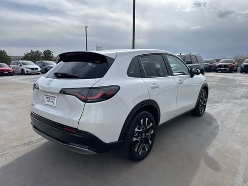 Certified 2026 Honda HR-V EX-L image 8