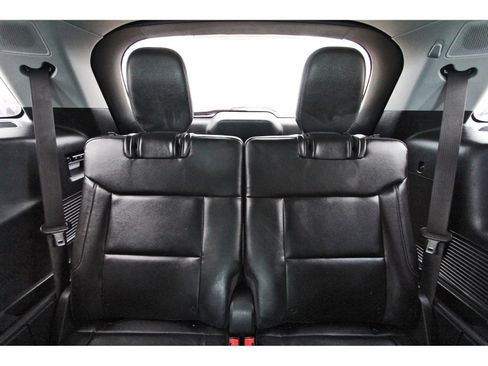 Used 2021 Ford Explorer Limited w/ Equipment Group 301A image 16