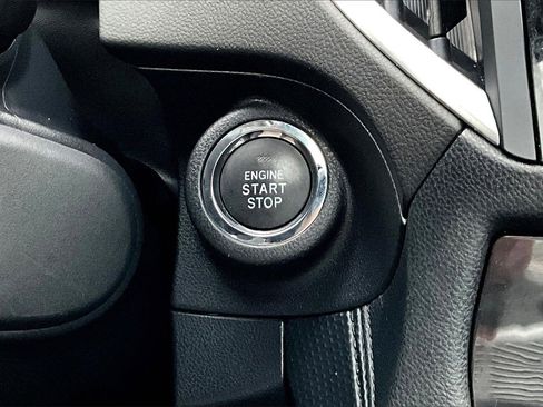 Used 2023 Subaru Forester Premium image 25