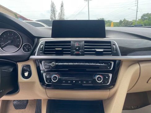 Used 2016 BMW 328i Sedan RWD image 17