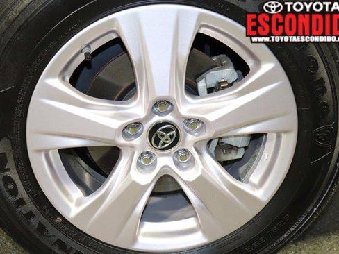 Certified 2019 Toyota RAV4 XLE w/ All Weather Liner Package AWD/4WD image 16