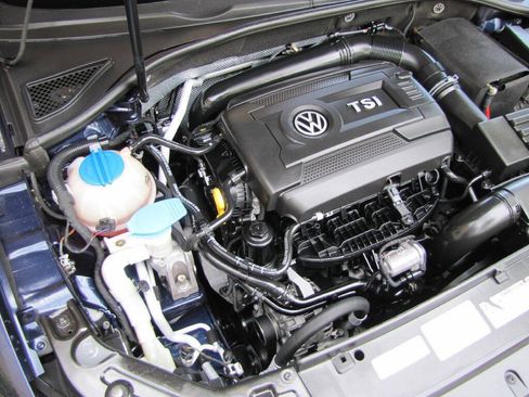 Used 2015 Volkswagen Passat 1.8T Wolfsburg Edition w/ Technology Package FWD image 28