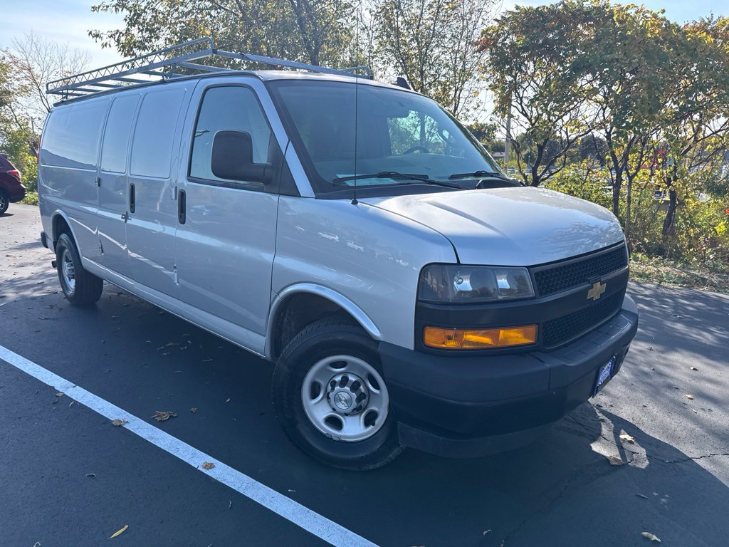 Used 2021 Chevrolet Express 2500 Extended w/ Driver Convenience Package RWD image 2