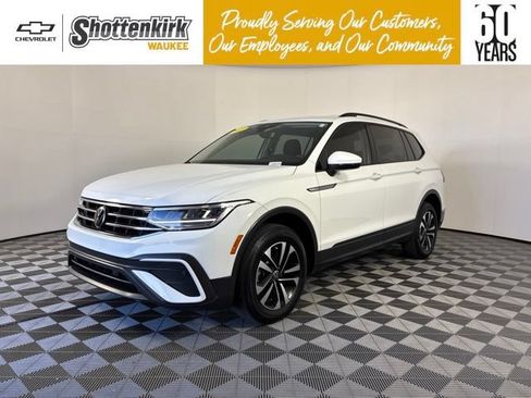 Used 2022 Volkswagen Tiguan S FWD image 1