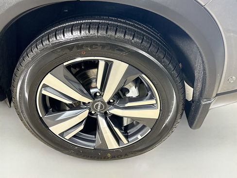 Used 2023 Nissan Rogue SL w/ SL Premium Package AWD/4WD image 31