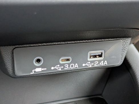 Used 2026 Subaru Forester Premium image 17