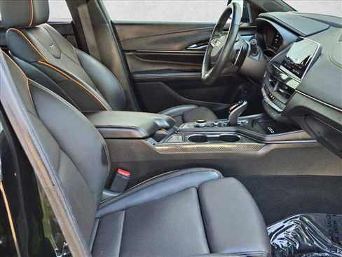 Used 2022 Cadillac CT4 V w/ Navigation Package RWD image 21