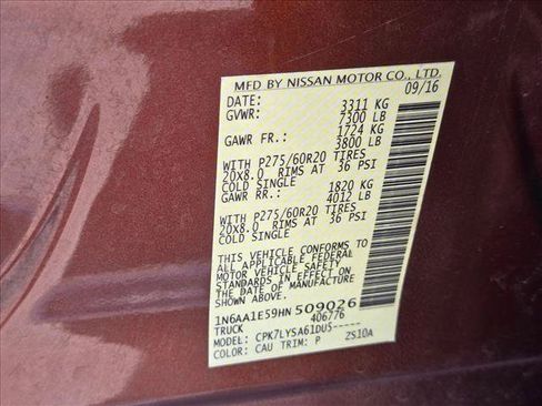 Used 2017 Nissan Titan Platinum Reserve AWD/4WD image 25