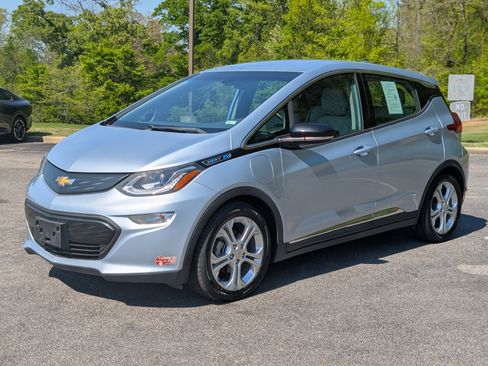 Used 2017 Chevrolet Bolt LT image 5