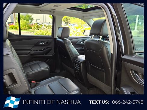 Used 2019 Chevrolet Traverse Premier w/ Redline Edition AWD/4WD image 19