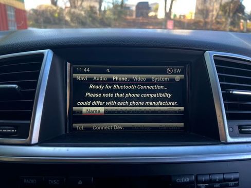 Used 2015 Mercedes-Benz ML 350 4MATIC image 24