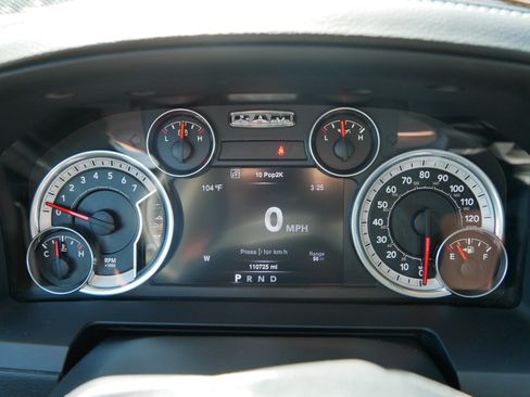 Used 2016 RAM 1500 Laramie w/ Convenience Group AWD/4WD image 21