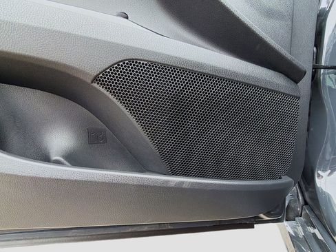 Used 2025 Toyota Camry SE image 22