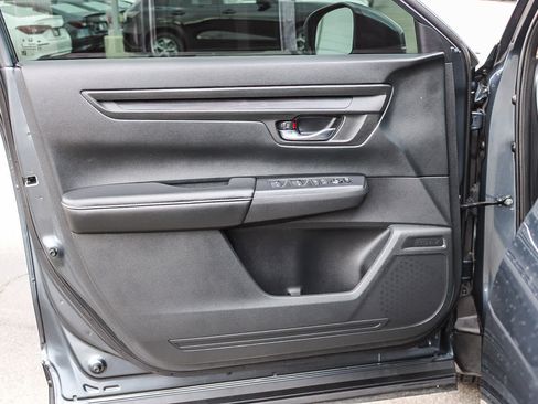 Certified 2025 Honda CR-V EX image 19