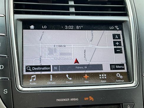 Used 2017 Lincoln MKX Reserve w/ Lincoln MKX Climate Package image 8