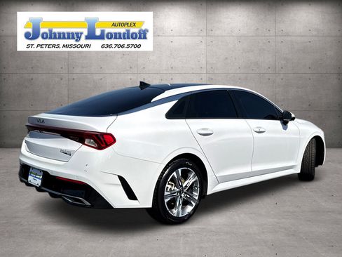 Used 2022 Kia K5 EX w/ EX Premium Package image 2