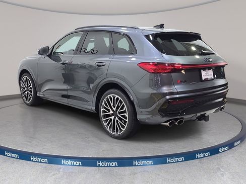 New 2026 Audi SQ5 Prestige image 7