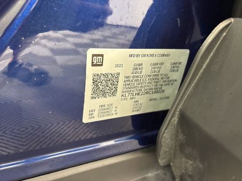 Used 2024 Chevrolet Trax LT w/ Driver Confidence Package FWD image 11
