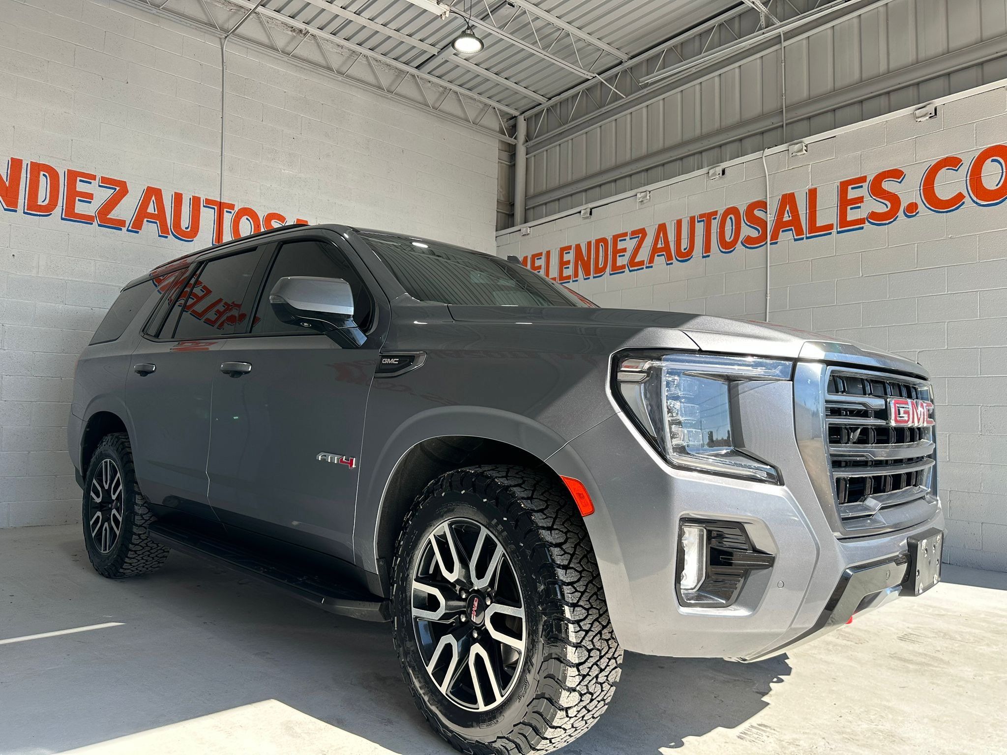Used 2022 GMC Yukon AT4 AWD/4WD image 8