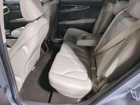 Used 2023 Lincoln Nautilus Reserve image 27