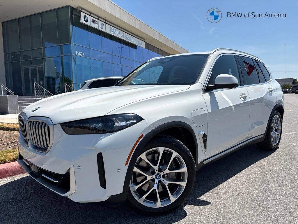 Certified 2024 BMW X5 xDrive50e w/ Climate Comfort Package AWD/4WD image 1