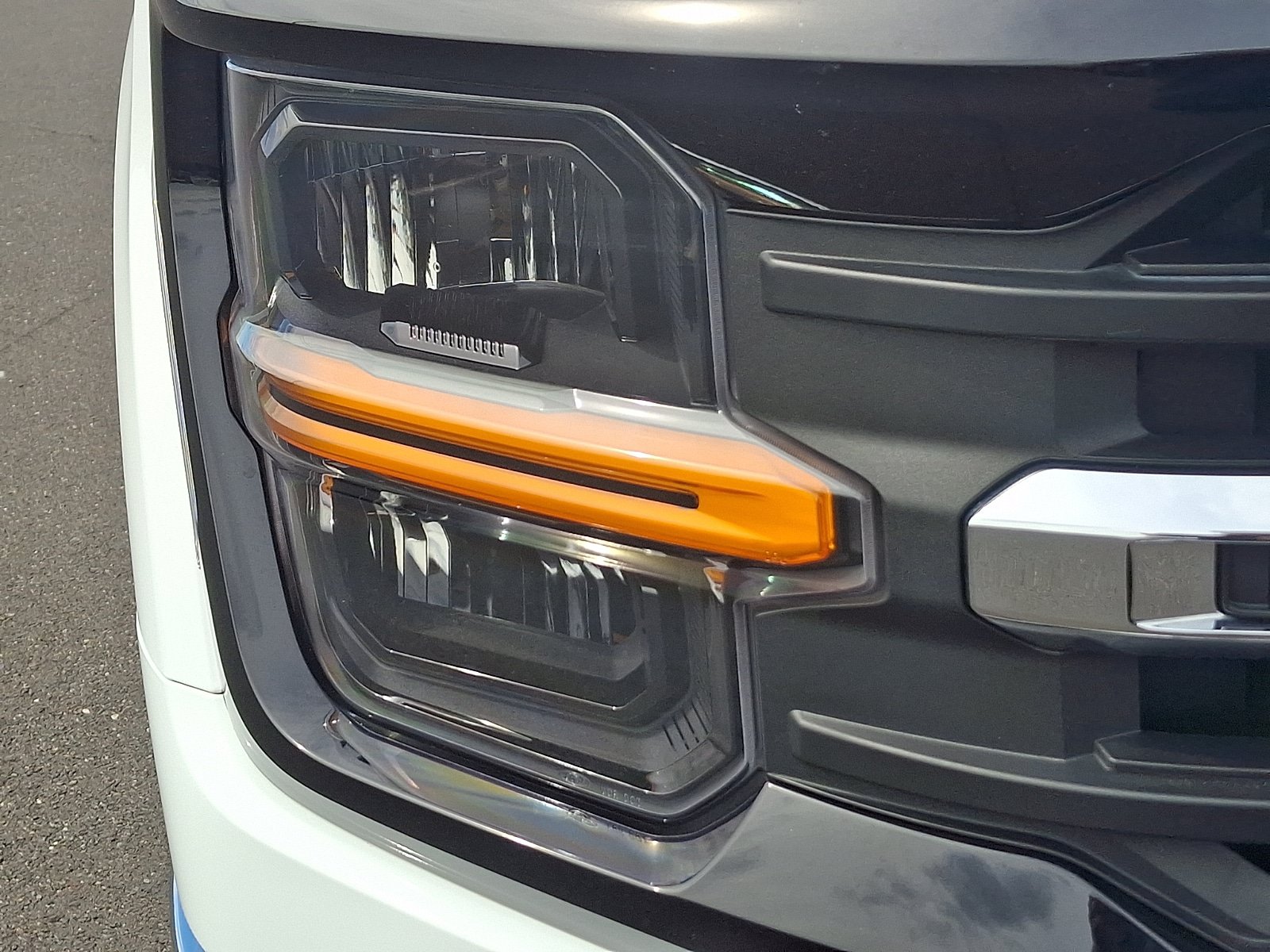 Used 2024 Ford F150 XLT w/ Mobile Office Package AWD/4WD image 9