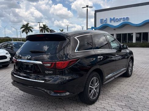 Used 2020 INFINITI QX60 Luxe w/ Essential Package FWD image 14