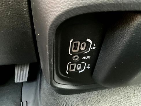 Used 2021 RAM 1500 Big Horn w/ Trailer Tow Group AWD/4WD image 13