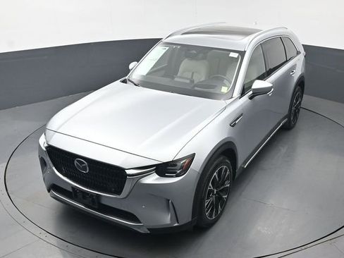 Certified 2024 MAZDA CX-90 Plug-In Hybrid w/ Premium Pkg AWD/4WD image 35