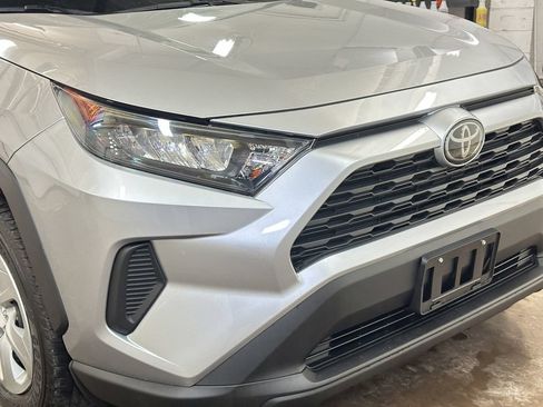 Used 2020 Toyota RAV4 LE w/ All Weather Liner Package AWD/4WD image 16