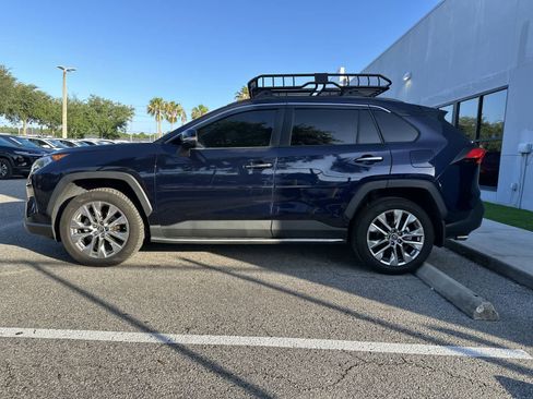 Used 2020 Toyota RAV4 Limited w/ All Weather Liner Package FWD image 5