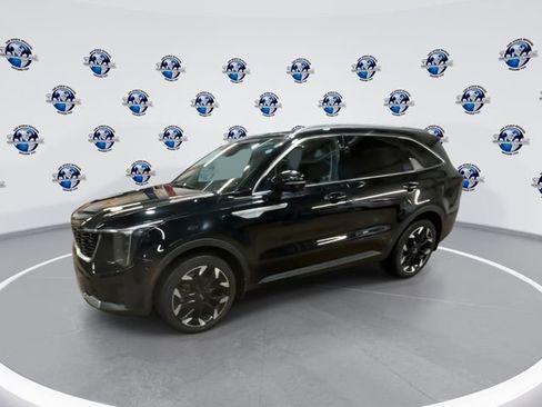 Certified 2024 Kia Sorento SX image 4