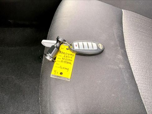 Used 2024 Nissan Altima 2.5 SV image 15