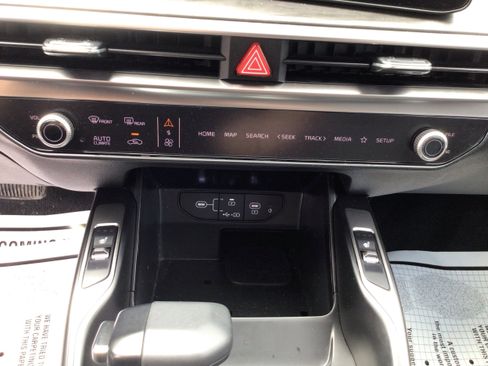 Used 2025 Kia Sorento X-Line EX AWD/4WD image 21