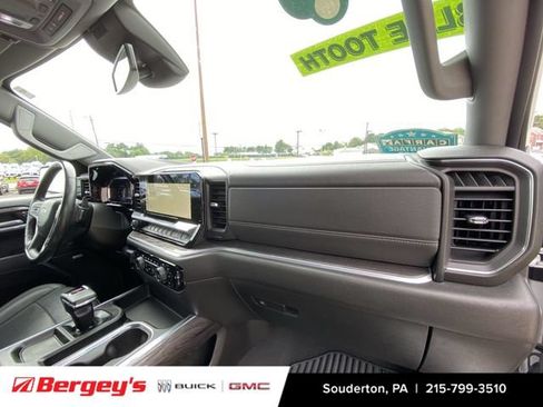 Certified 2023 Chevrolet Silverado 1500 LTZ AWD/4WD image 33