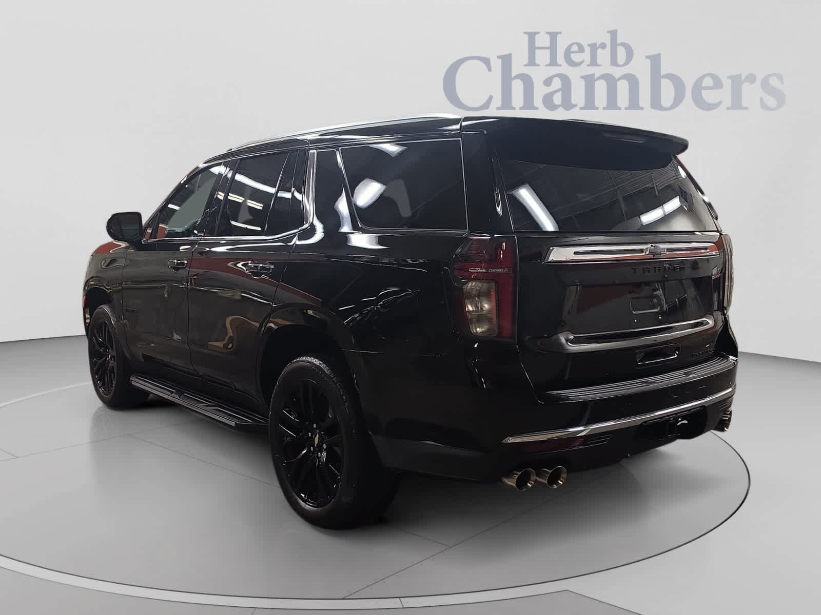 Used 2023 Chevrolet Tahoe Premier w/ Max Trailering Package AWD/4WD image 3