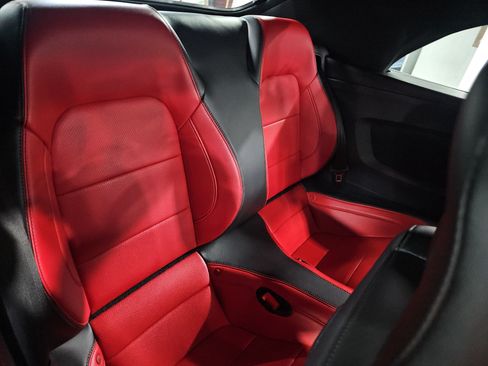 Used 2018 Ford Mustang Premium w/ Equipment Group 201A RWD image 12